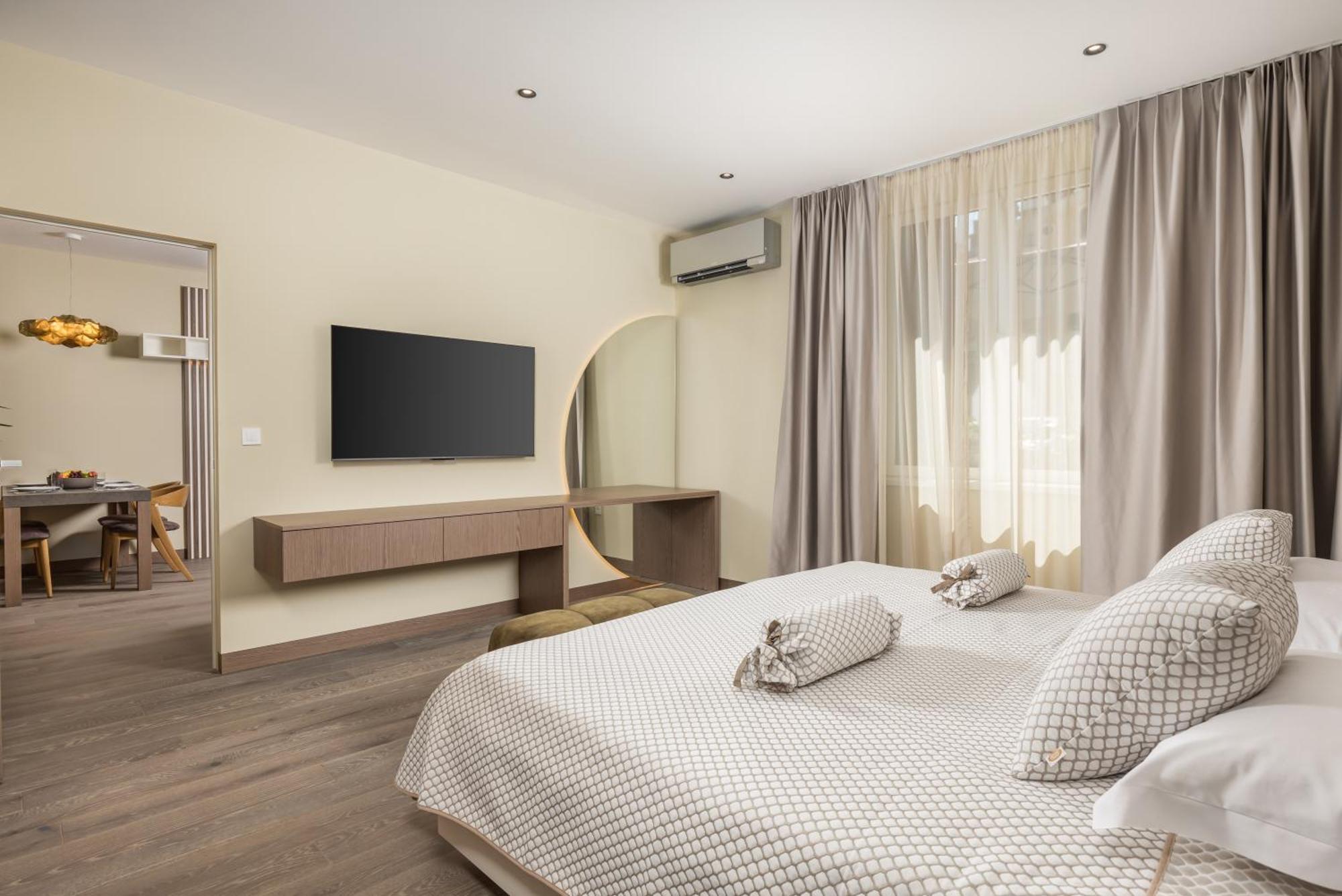 Luxury Centre Of Apartment *
